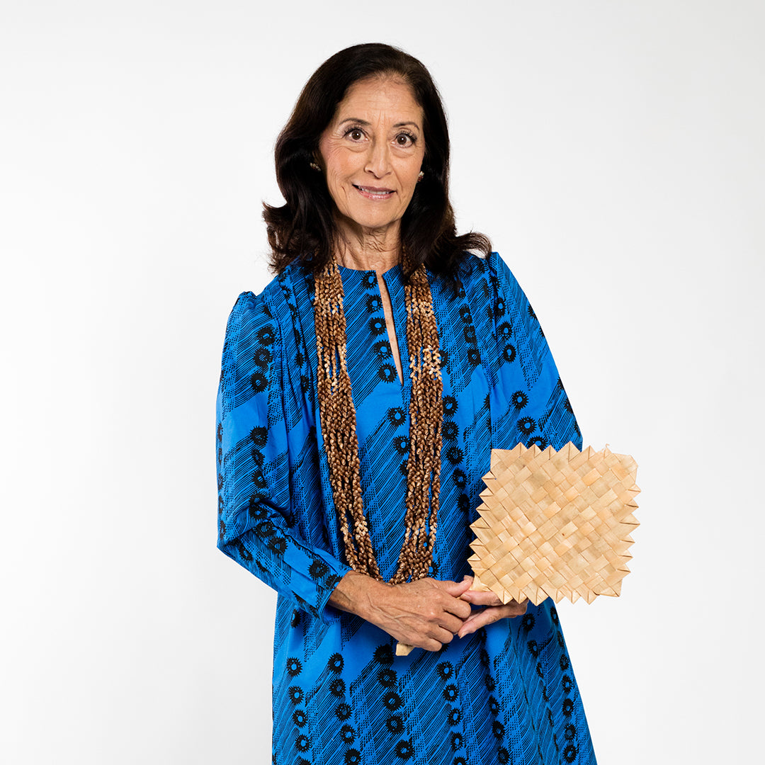 Willow | Wana Ohe Kapala | Black on Blue