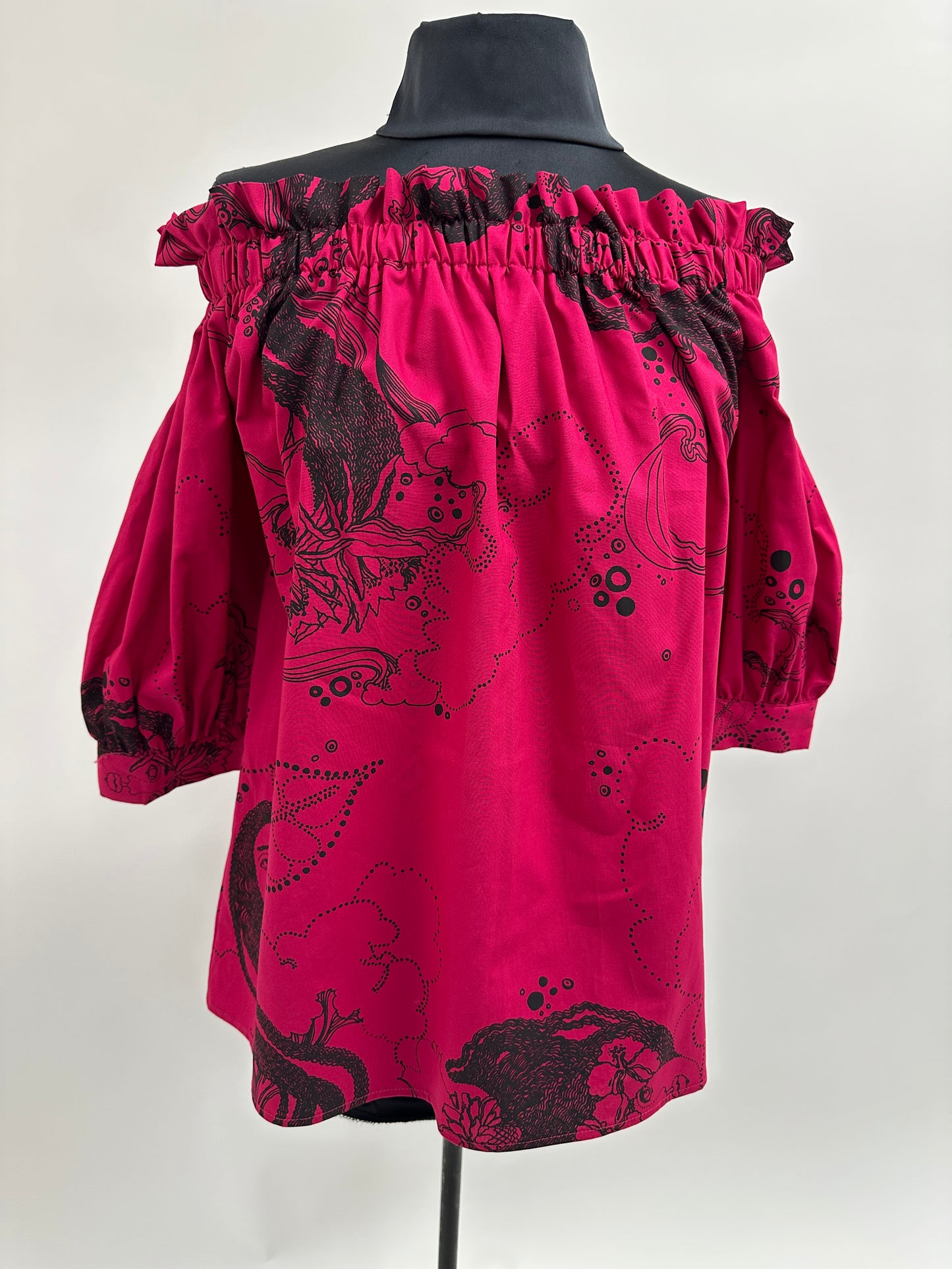 Sassy Blouse | Dream Ladies | Black on Raspberry