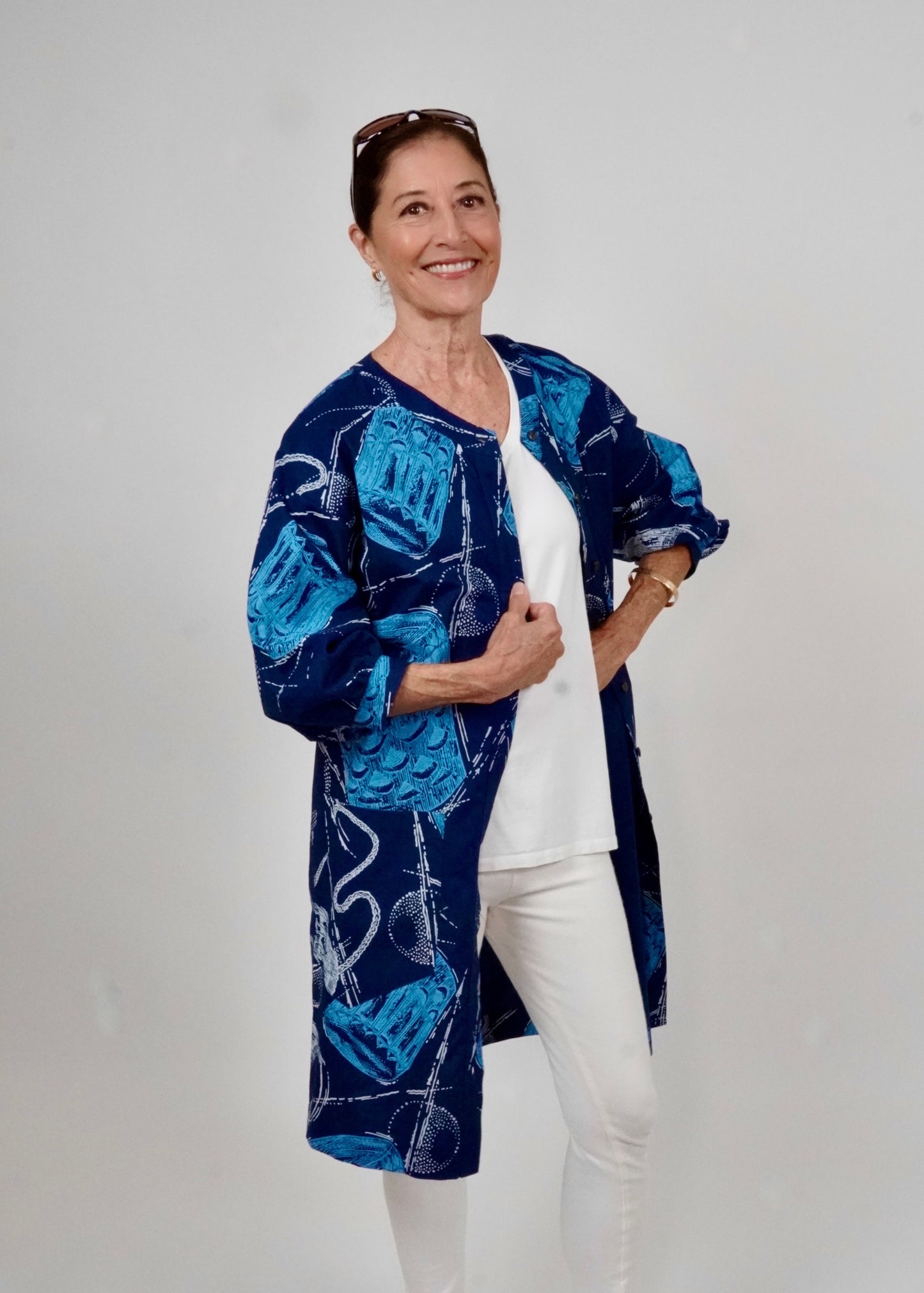 Plantation Walker | Pahu-Puniu Drum | Blue on Blue