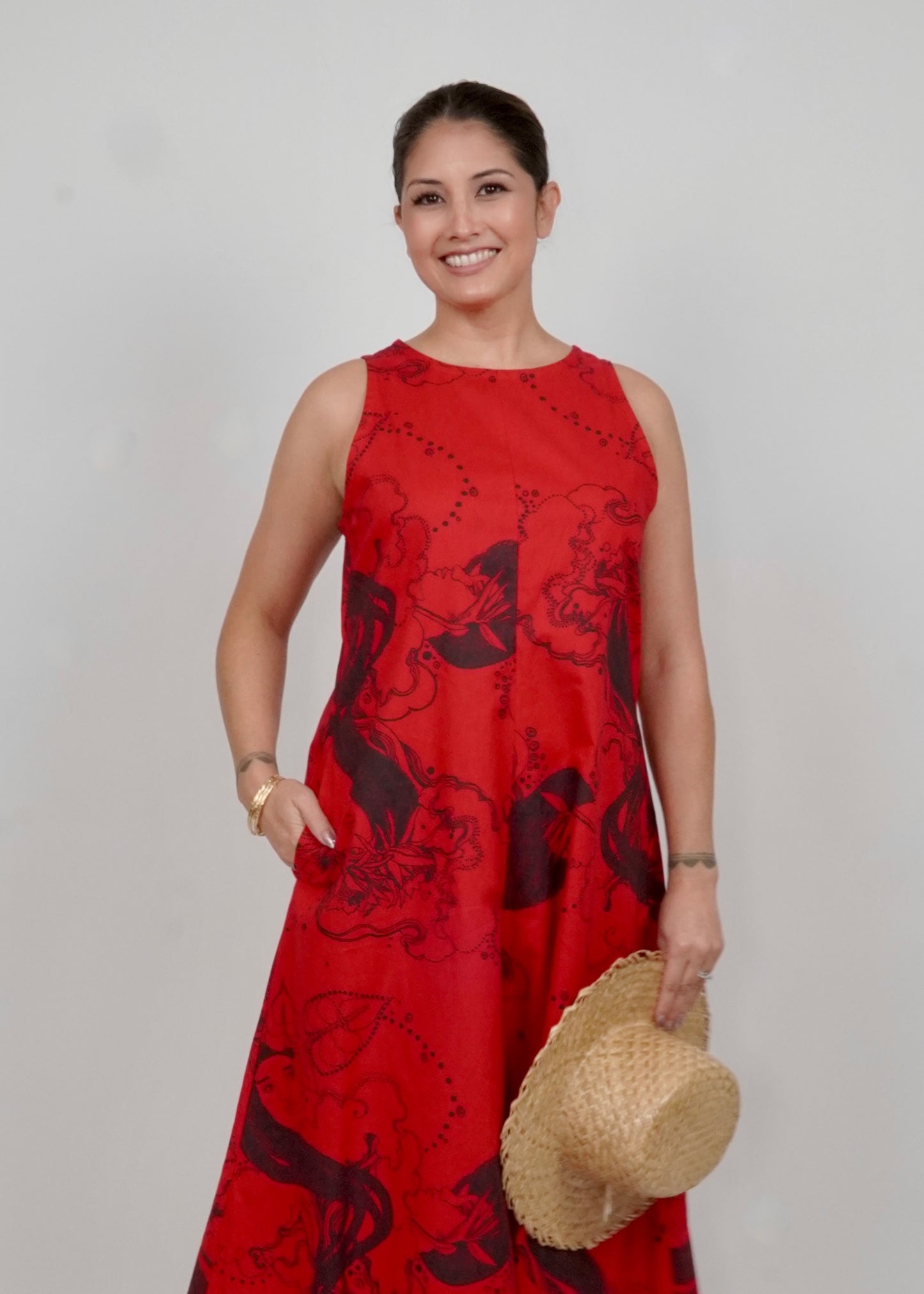 Vogue Dress | Dream Ladies | Black on Red