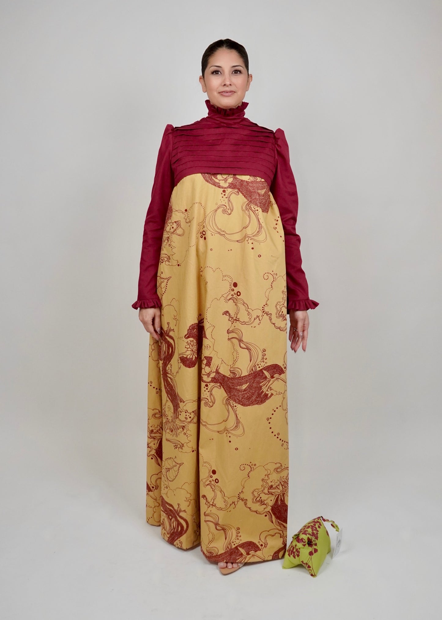 Mahela |Dream Ladies| Burgundy on Beige