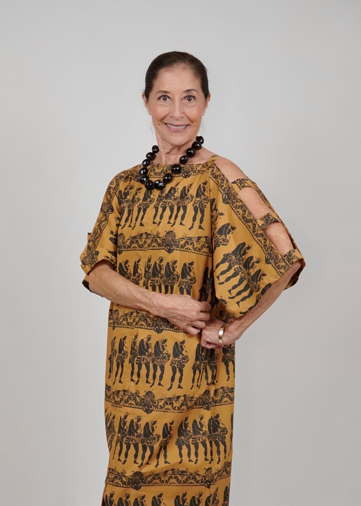 Lattice Dress | Male Hula Dancers | Black on Coffee
