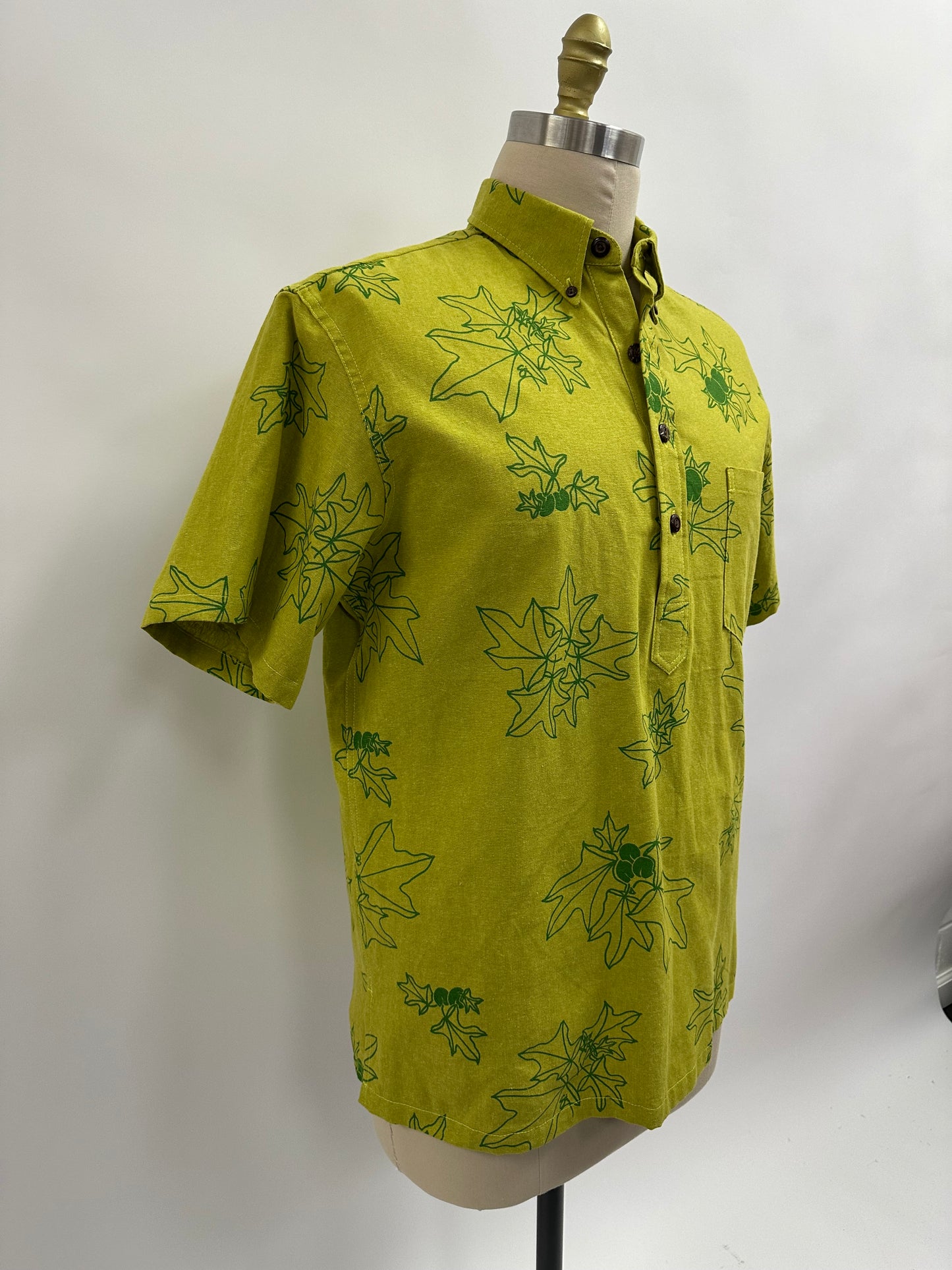 Pull Over Aloha Shirt | Kukui | Green on Lime Green