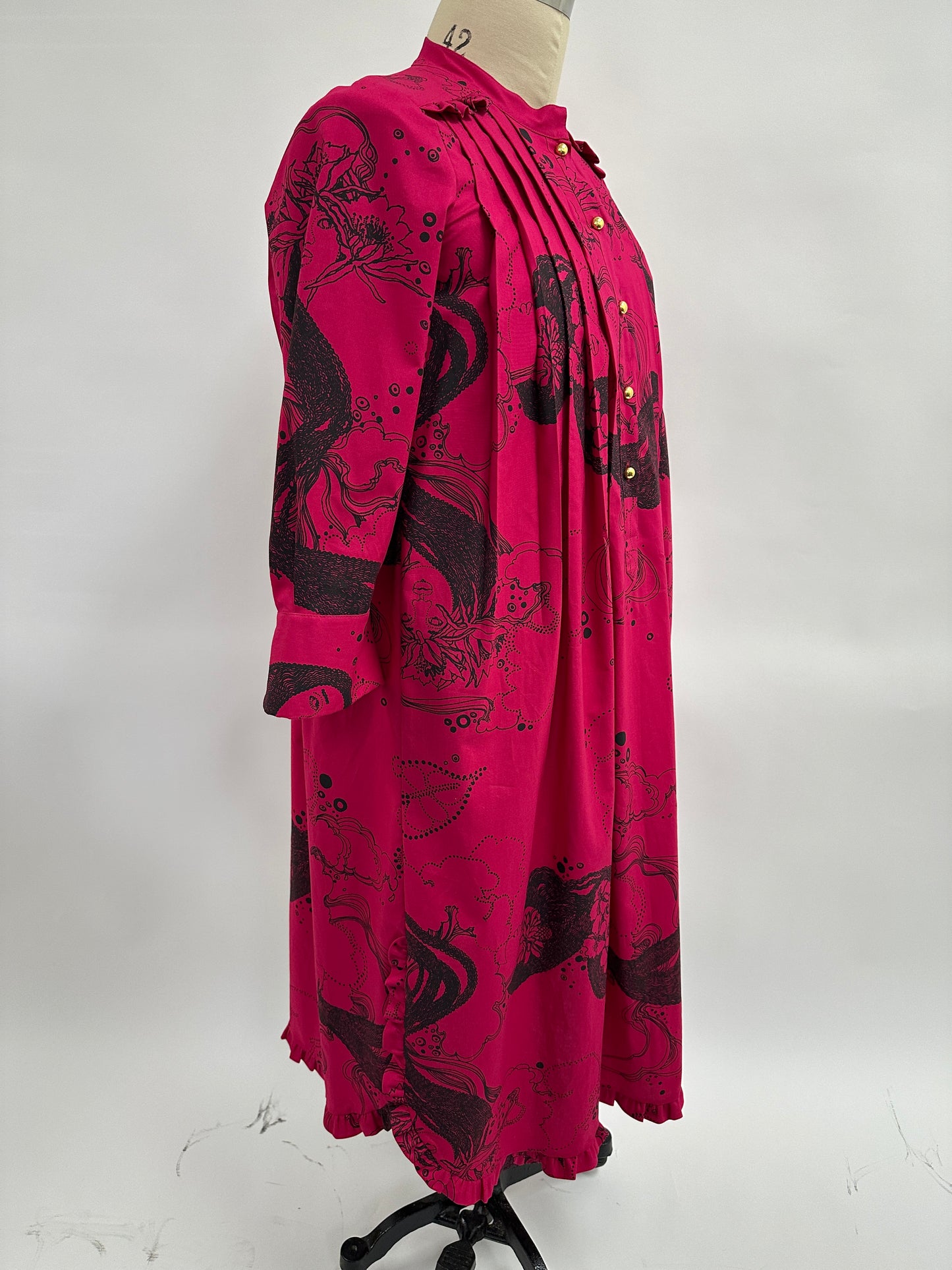 Bete Demi Nightshirt | Dream Ladies | Black on Pomegranate