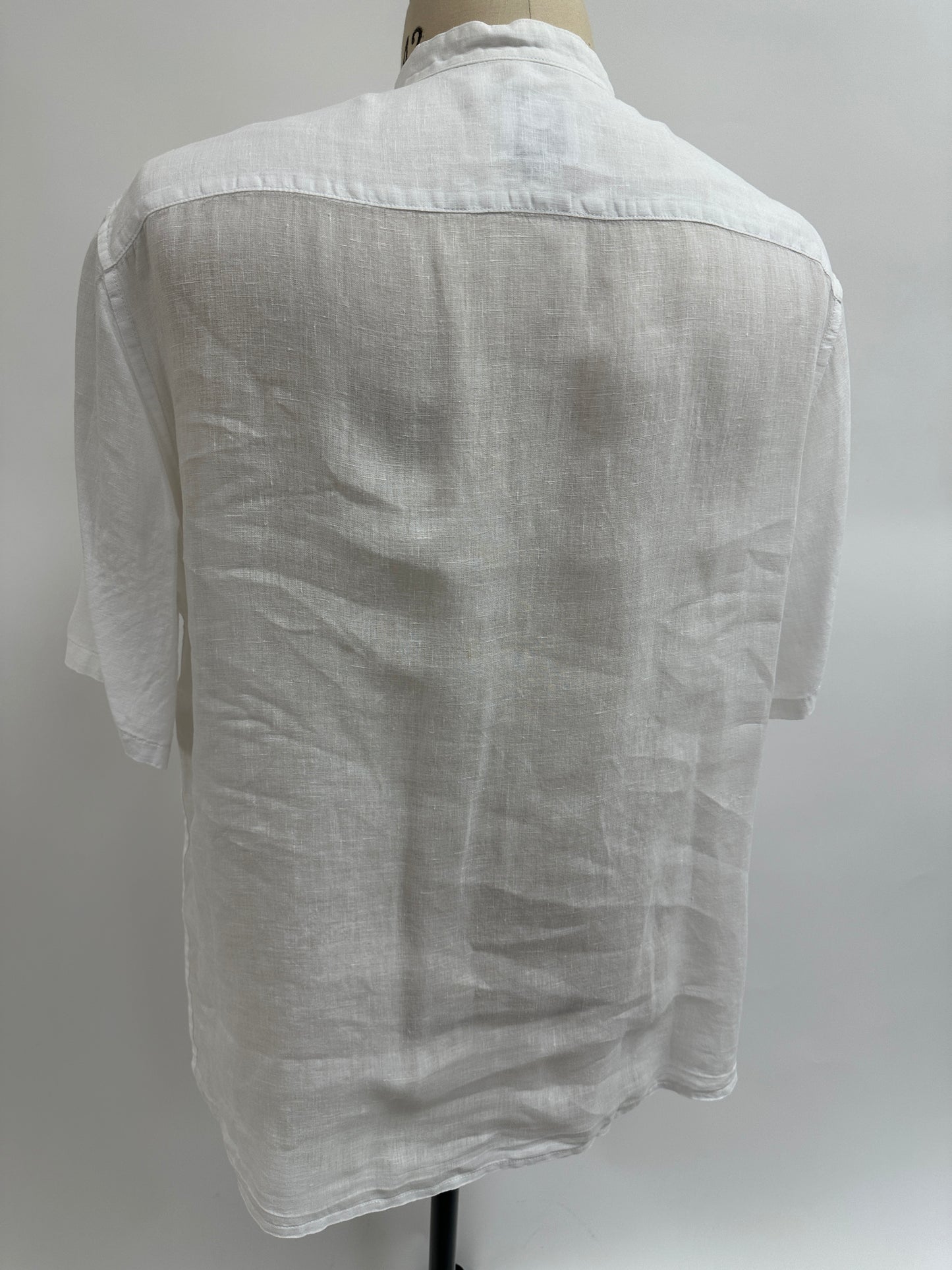 Pre-Loved Pull Over Aloha Shirt | Nake’u Awai | Full Button Short Sleeve Mandarin Collar White Linen
