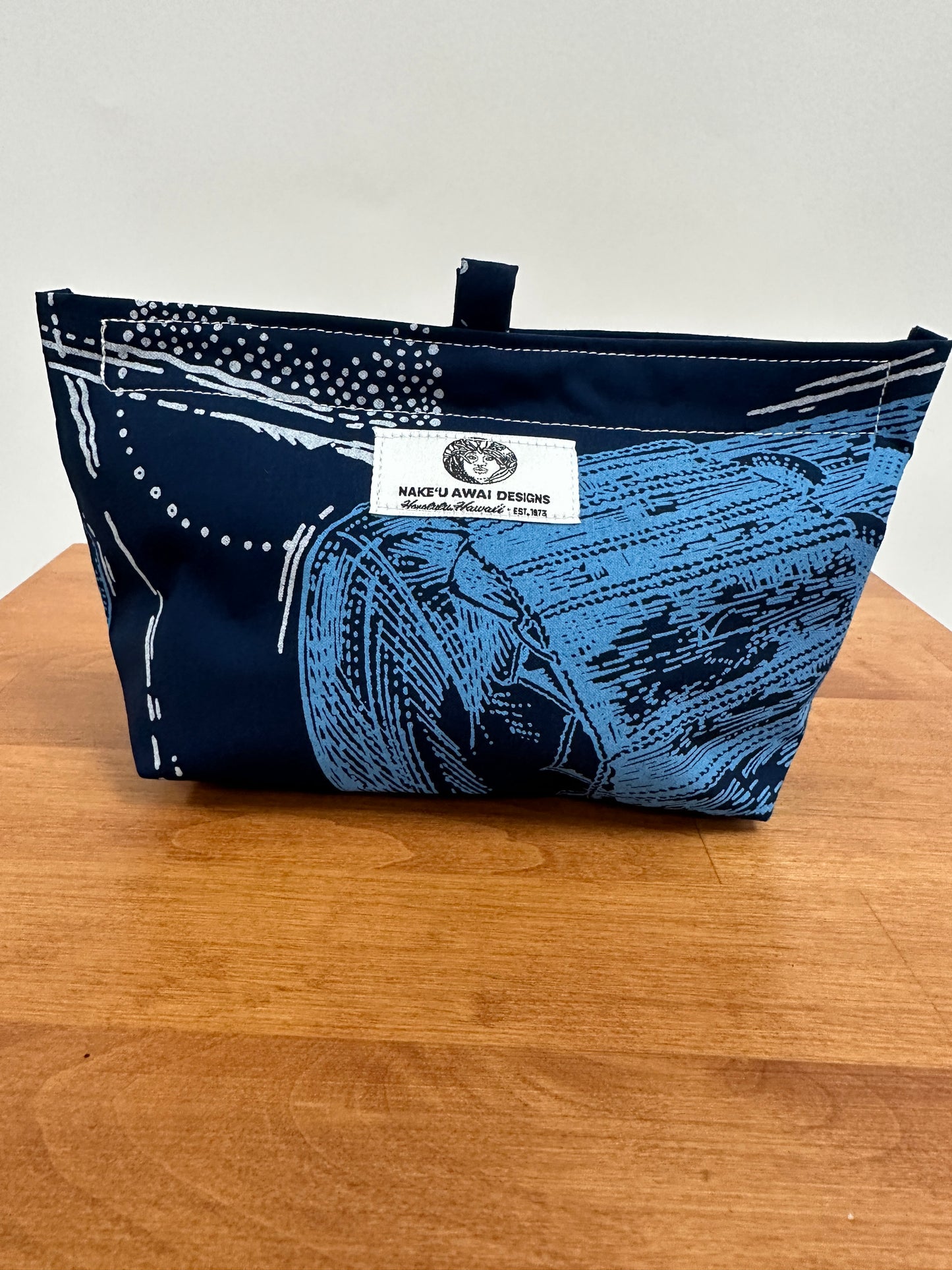 Nake'u pouch | Pahu Puniu | Blue & White on Blue