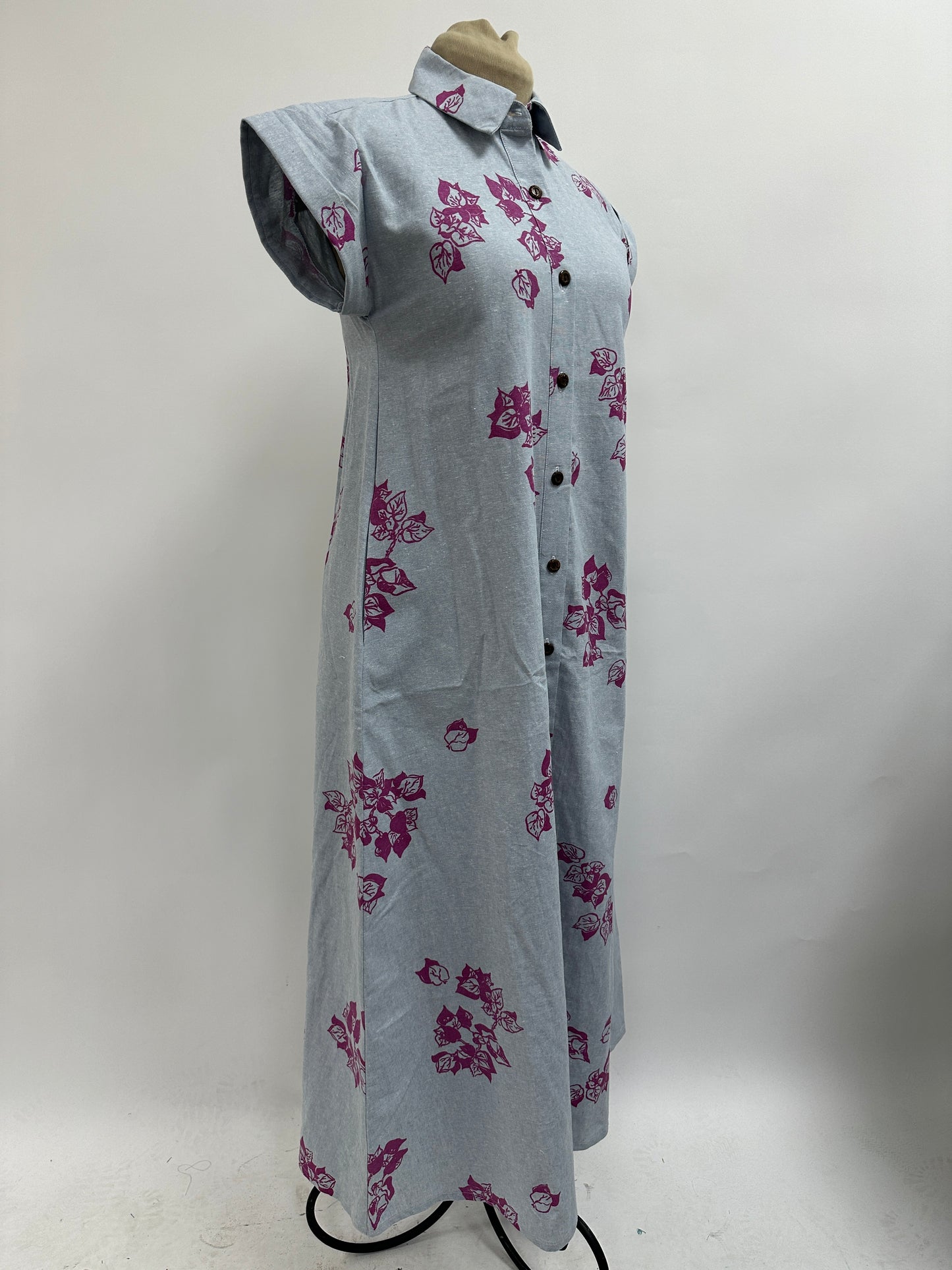 Brook | Bougainvillea | Geranium on Chambray Blue