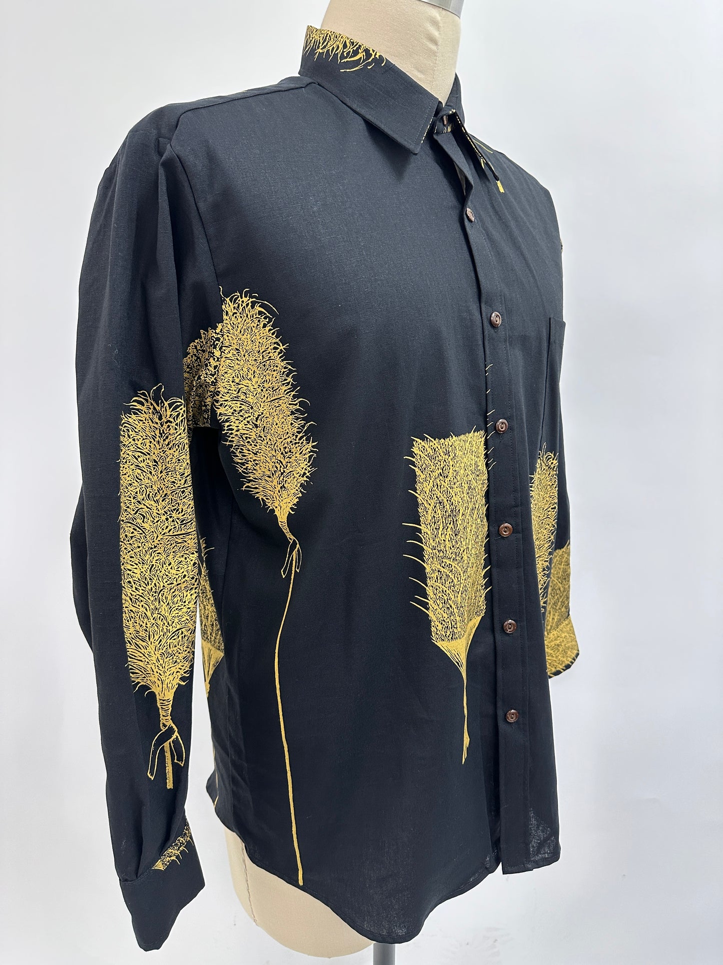 Long Sleeve Button Down Shirt | Kahili | Gold on Black
