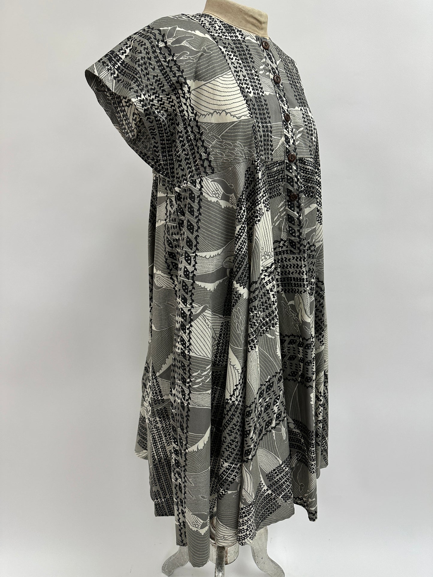 Nu Dress | Ohe Kapala on Whale Print | Black on Gray & White