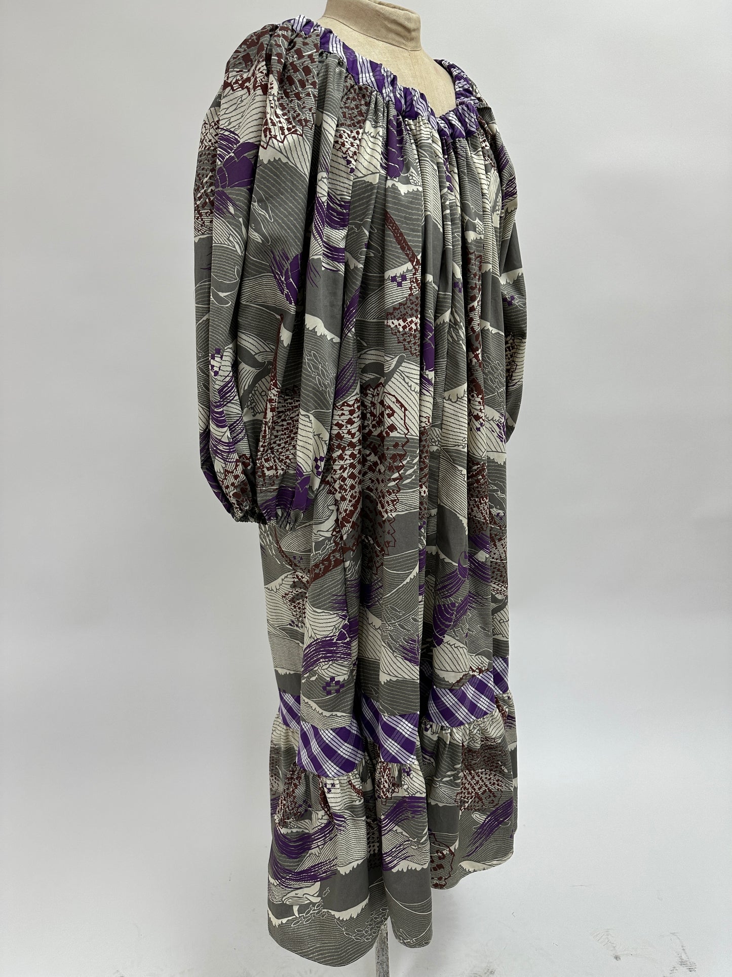 Godiva | Fans & Shells on Whales | Brown & Hibiscus on Grey