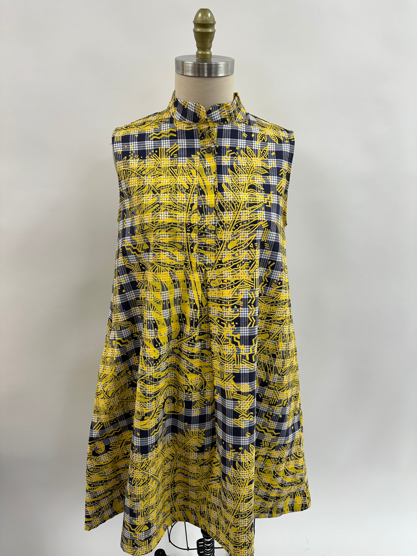 Kāʻilihiwa Dress | Hapu'u Fern | Yellow on Navy Palaka