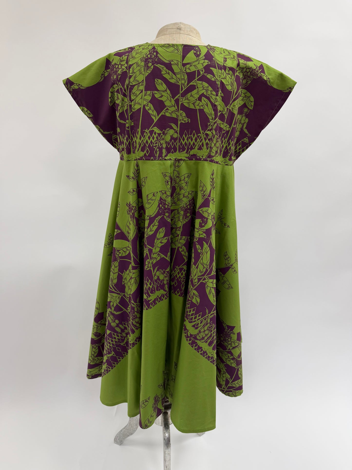 Nu Dress - Petite | Menehune in Awapuhi | Eggplant on Moss