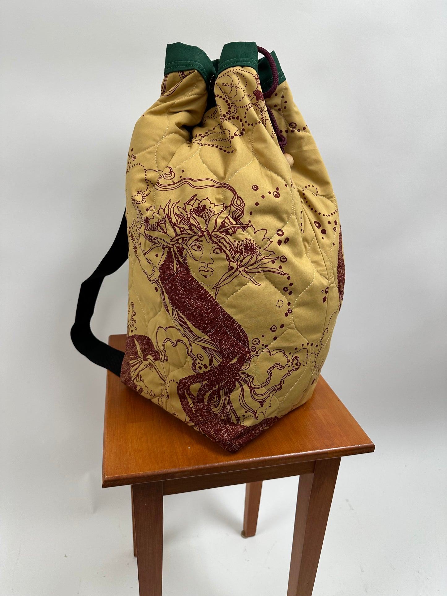 Hula Bag | Dream Ladies | Burgundy on Beige