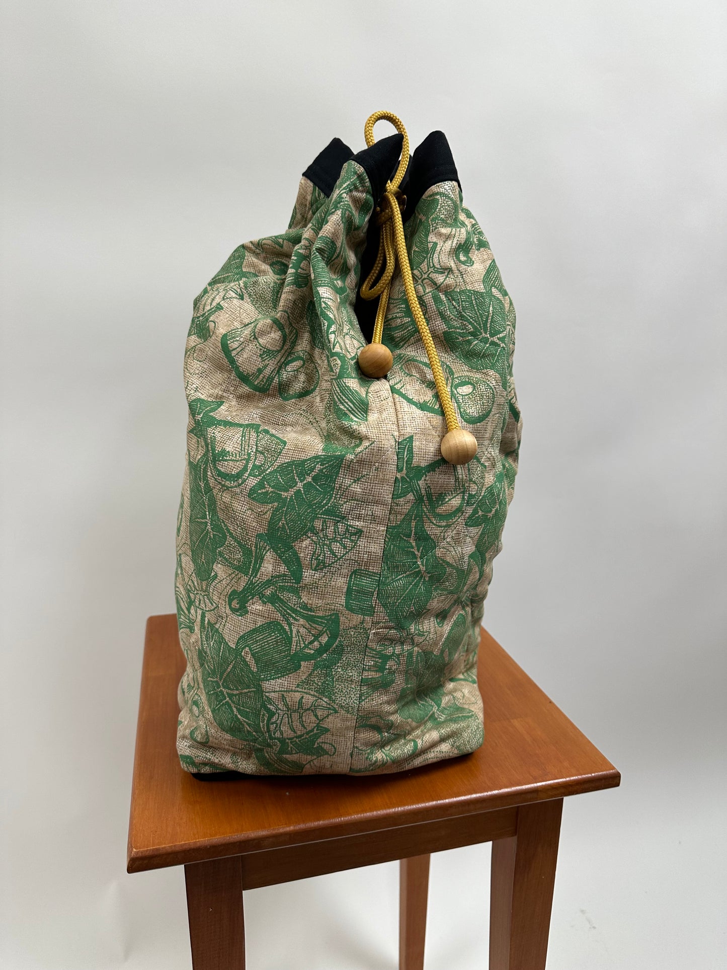 Hula Bag | Poi Pounder | Green on beige