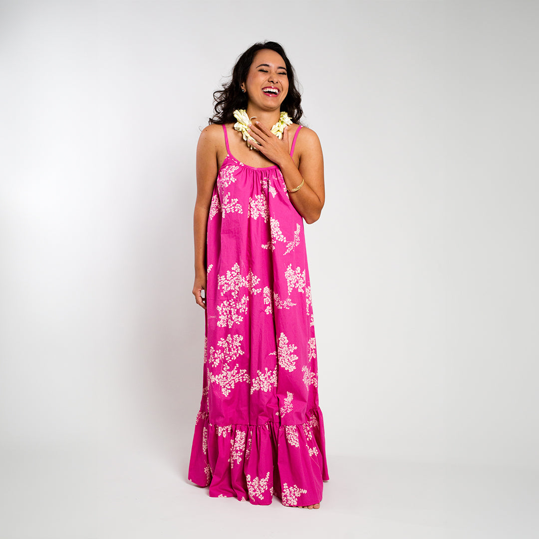 Maxi Dress | Iwaiwa Lii | Light Pink on Pink Nakeu Awai Maxi Dress | Iwaiwa Lii | Light Pink on Pink Nakeu Awai