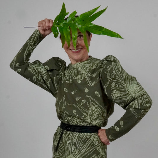 Ka'iulani Blouse | Hala | Green on Green