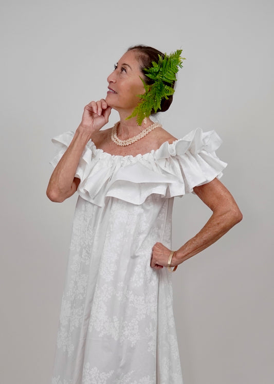 Papalina | Iwa'iwa | White on White