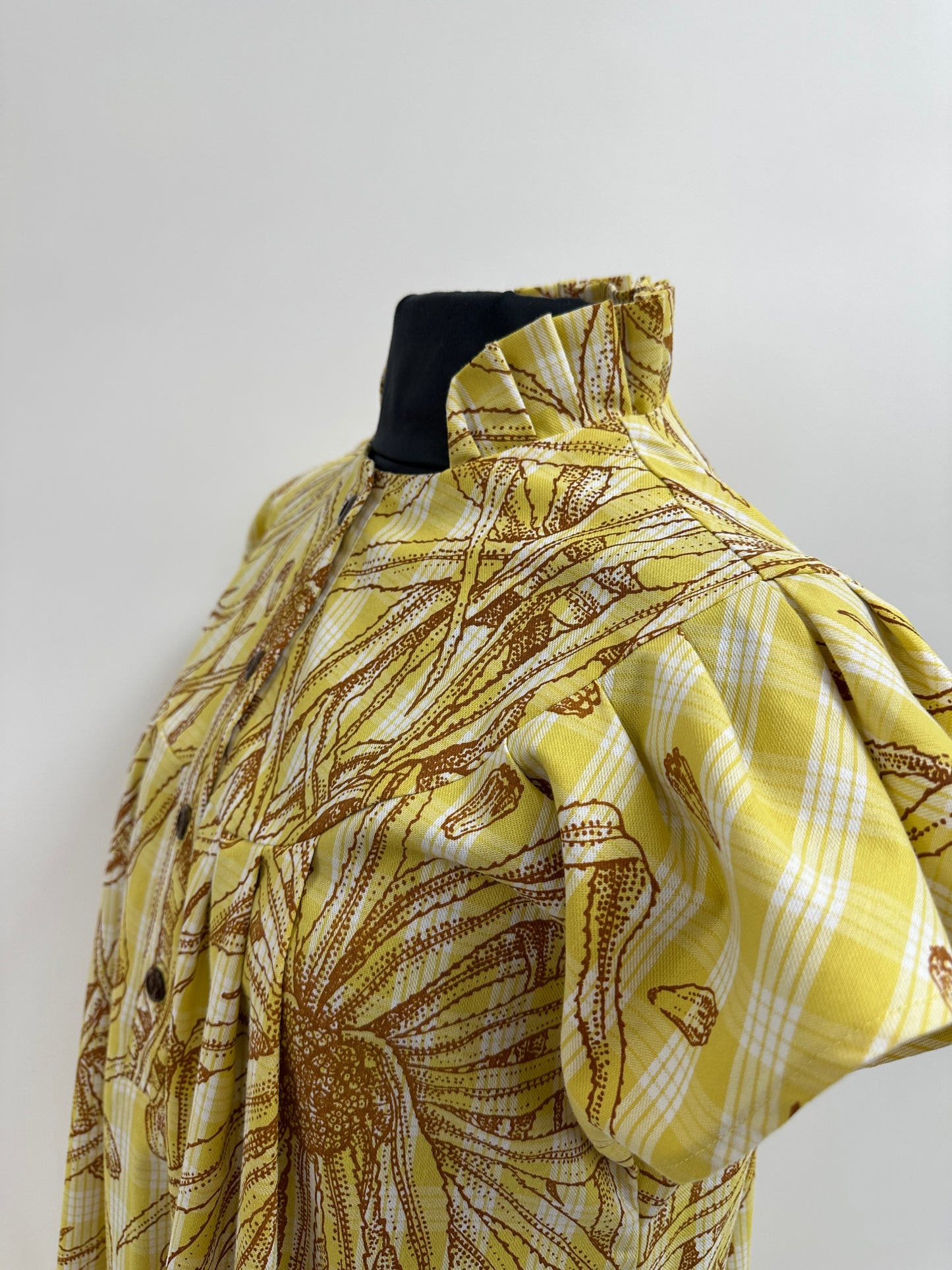 Nani Mu'u | Hala | Brown on Chartreuse Palaka