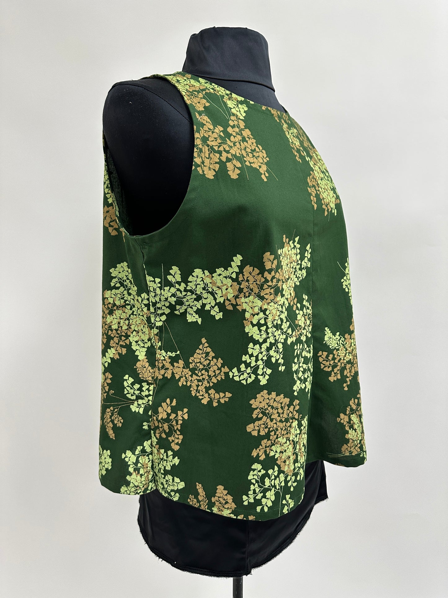 Vogue Blouse | Iwa'iwa | Honey and Honeydew on Hunter
