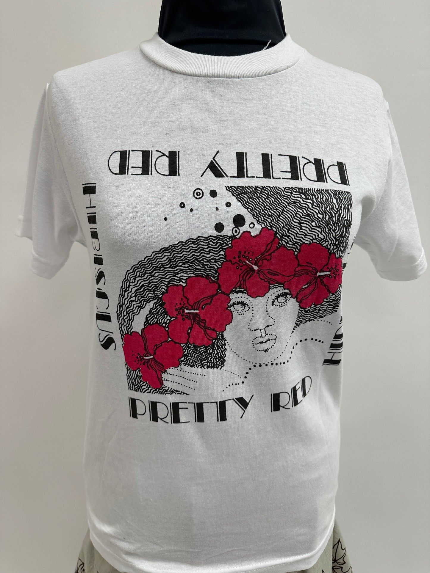 White Hibiscus Tee
