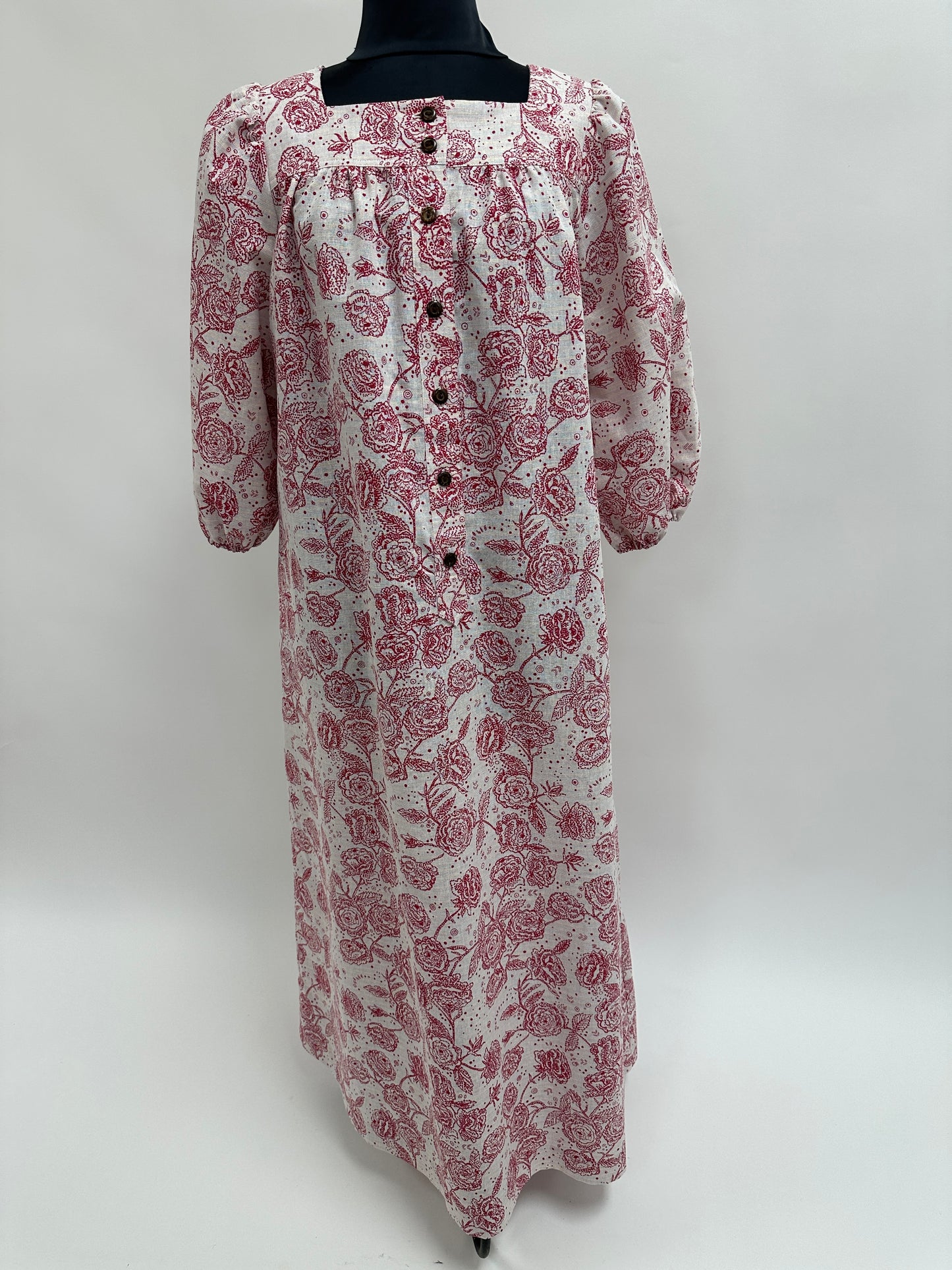 Square Neck Muʻumuʻu | Glitter Lokelani | Red on Print