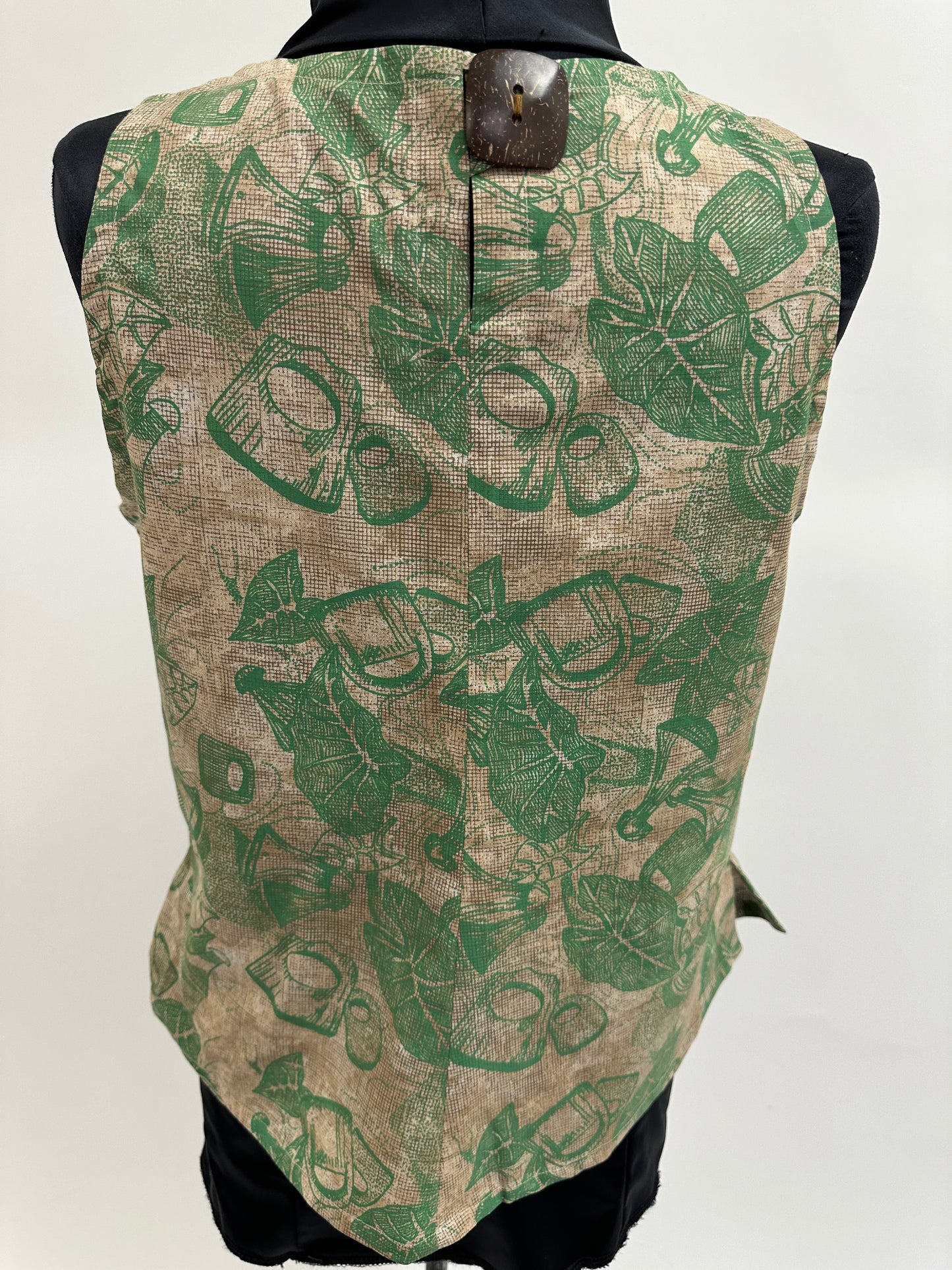 Vogue Blouse | Taro/Poi Pounder | Green on Brown Print