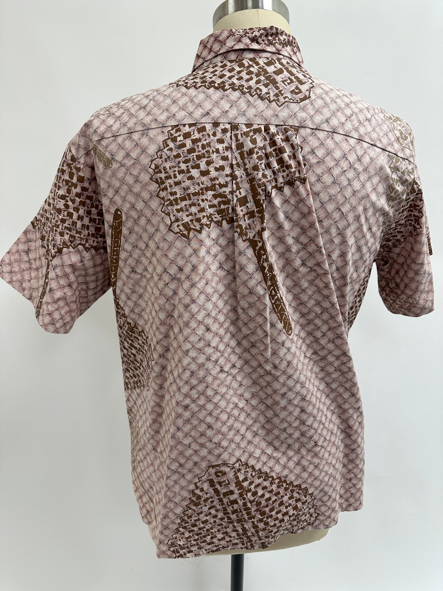Pre-Loved Pull Over Aloha Shirt | Lauhala Fans | Khaki and Earth on Print