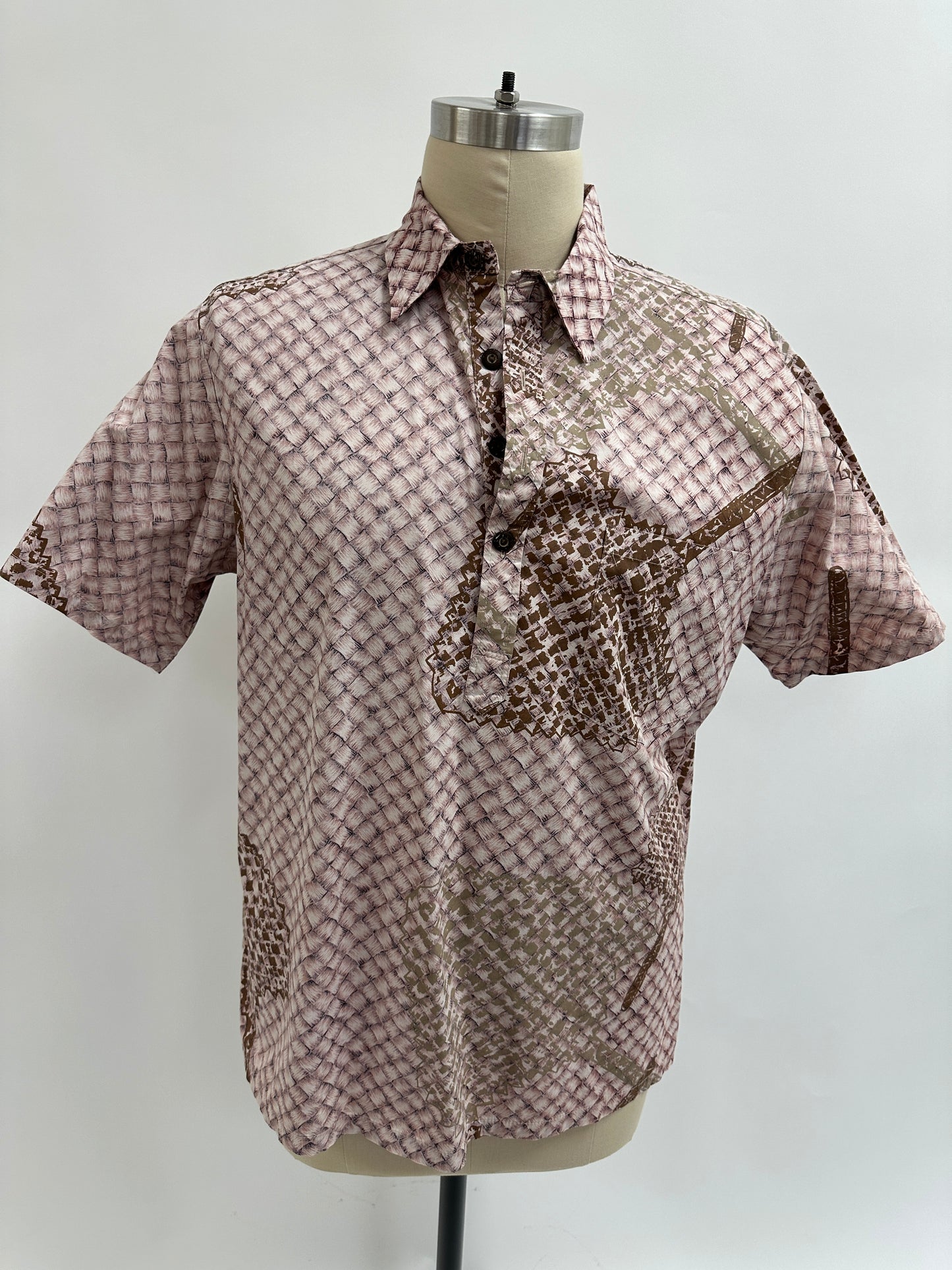Pre-Loved Pull Over Aloha Shirt | Lauhala Fans | Khaki and Earth on Print