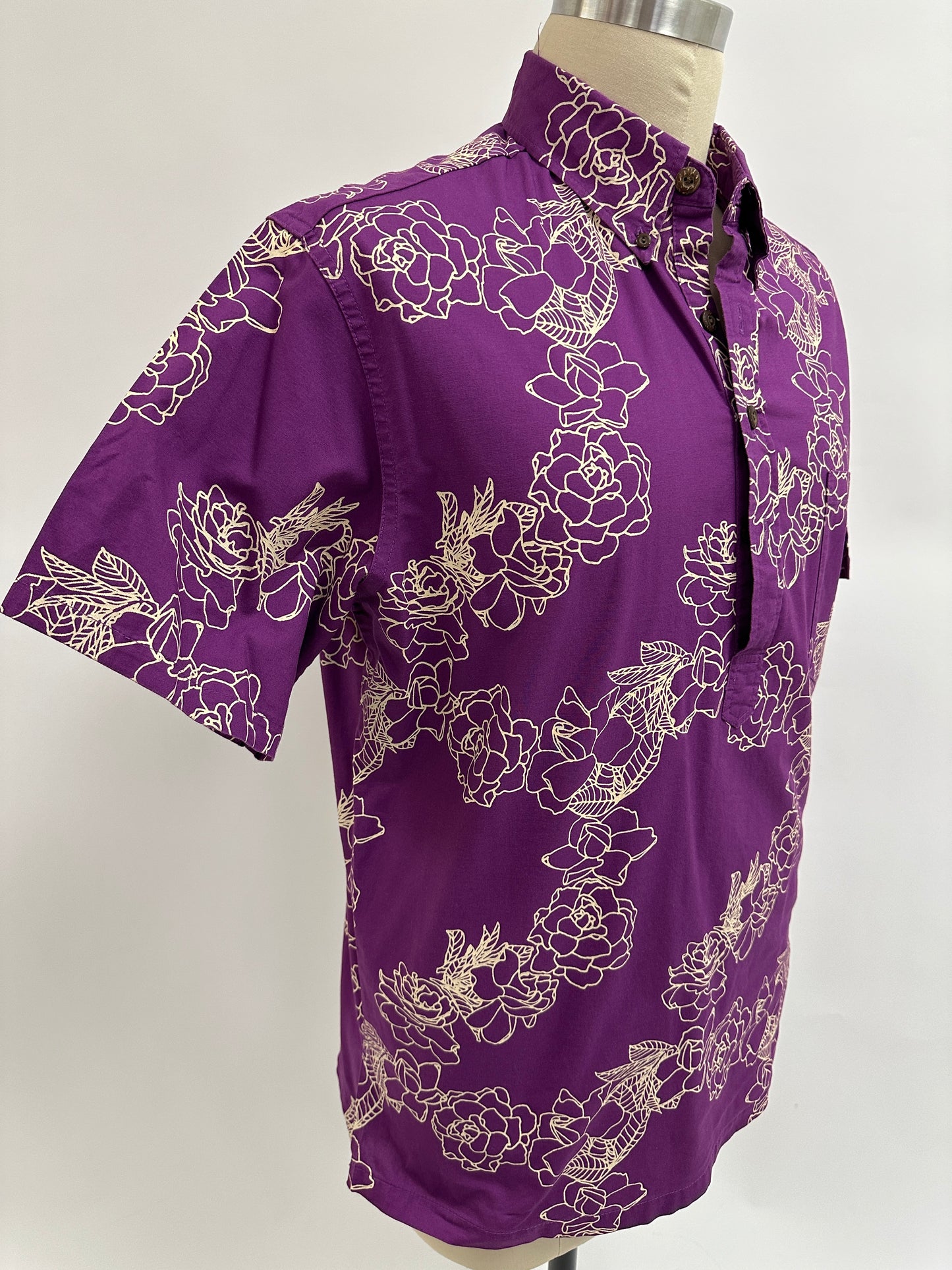 Pre-Loved Pull Over Aloha Shirt | Kiele | Cream on Violet