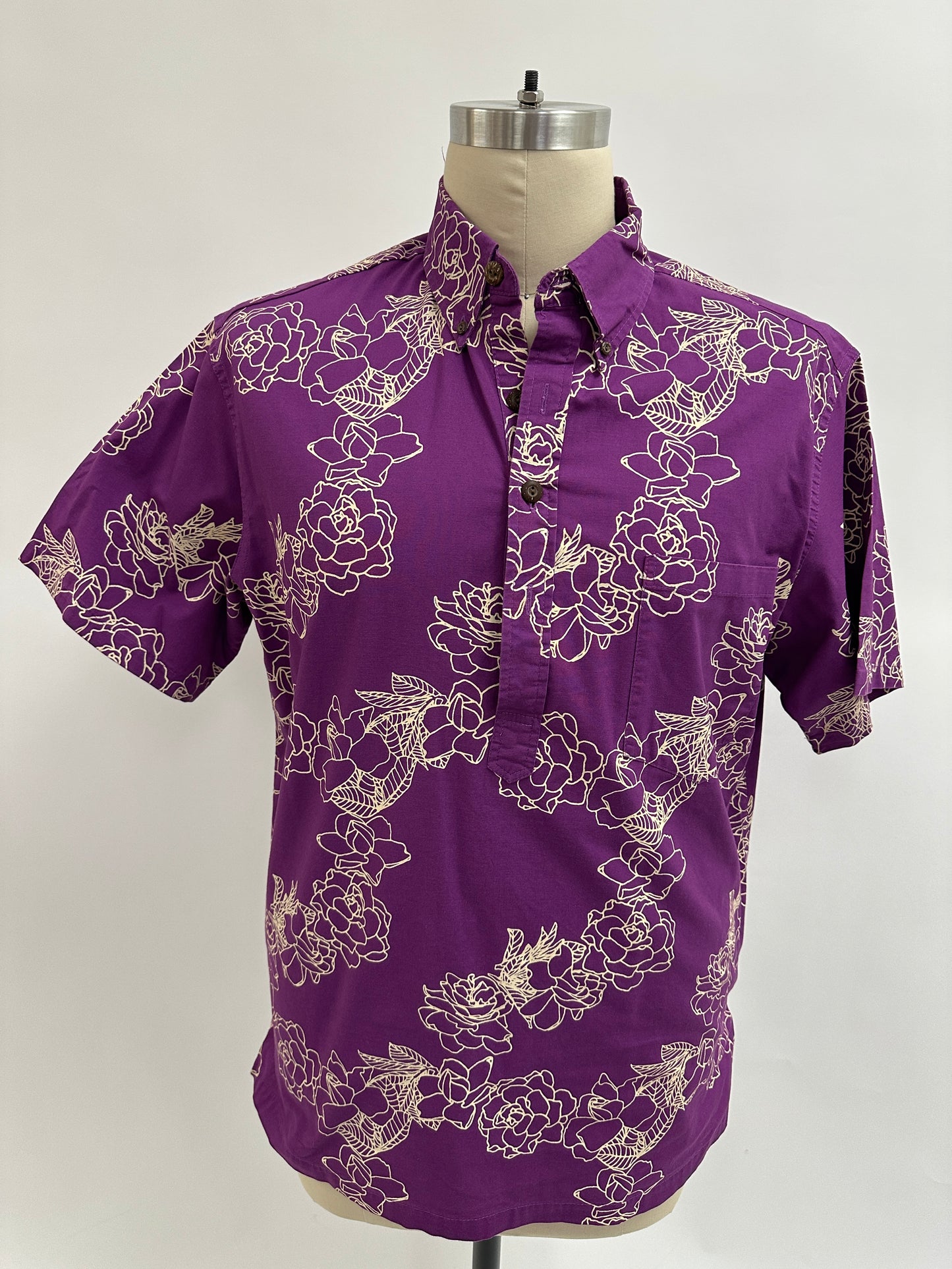 Pre-Loved Pull Over Aloha Shirt | Kiele | Cream on Violet