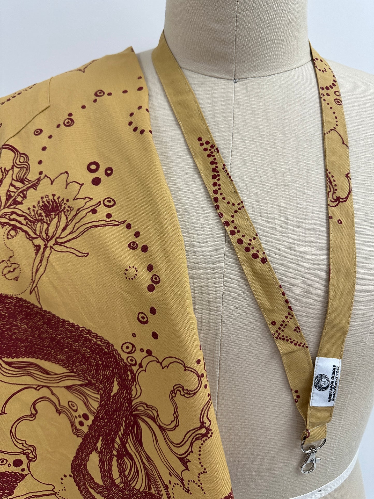 Lanyard | Dream Ladies | Burgundy on Beige