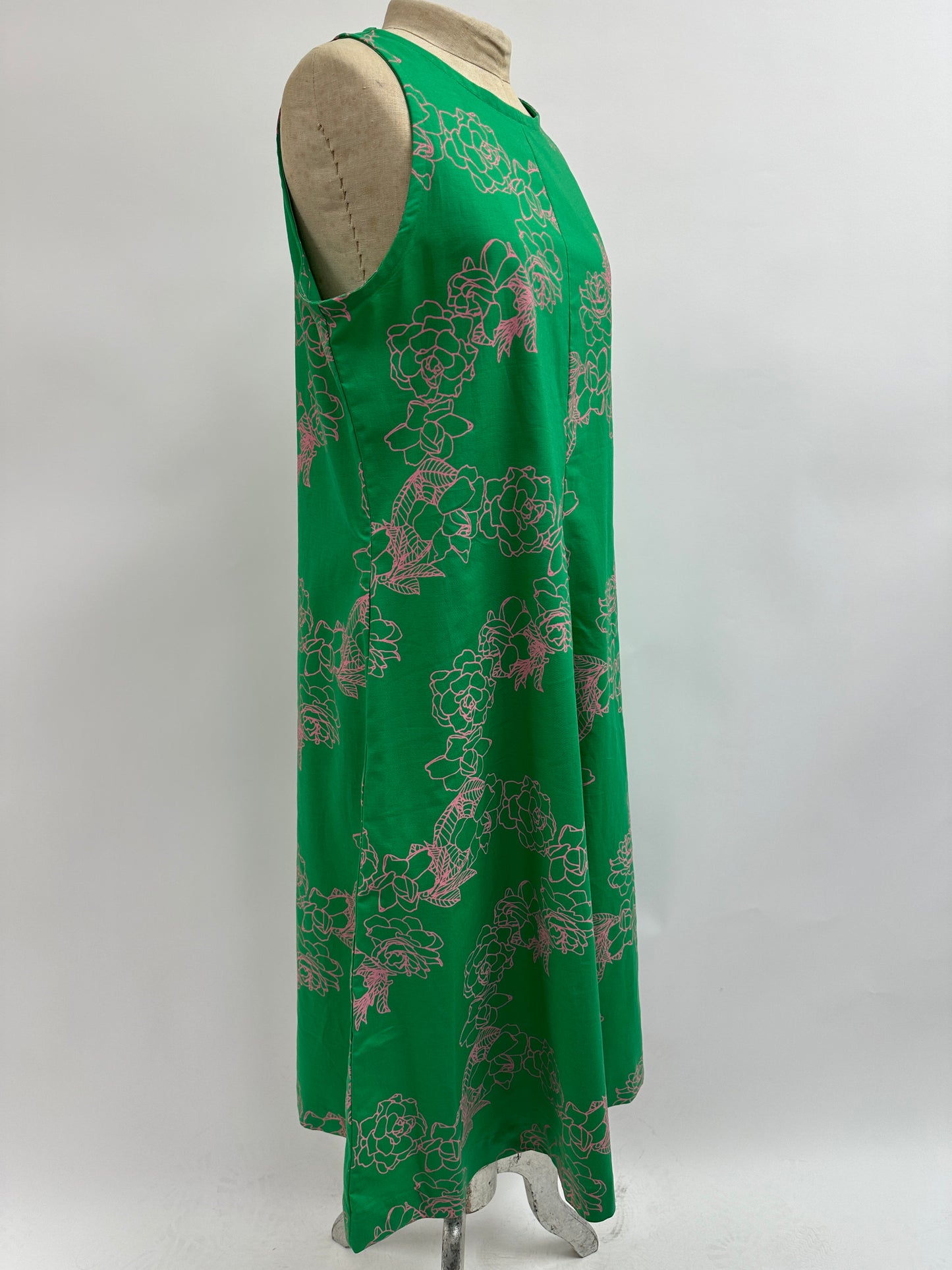 Vogue Dress | Kiele | Fern on Bubblegum pink