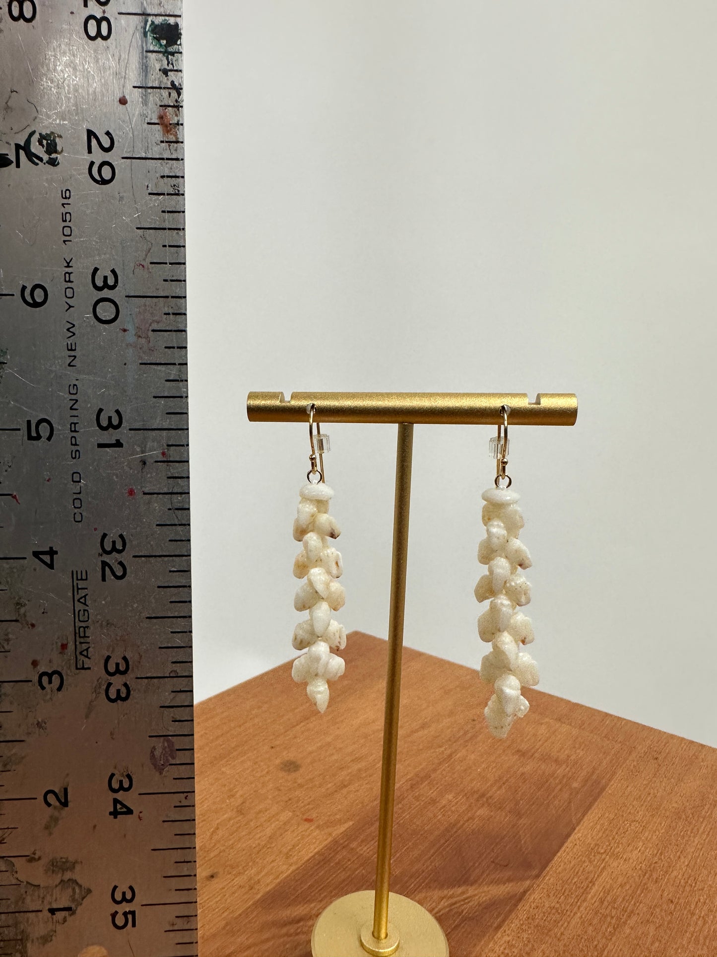 Ni’ihau Shell Earring | 2” |