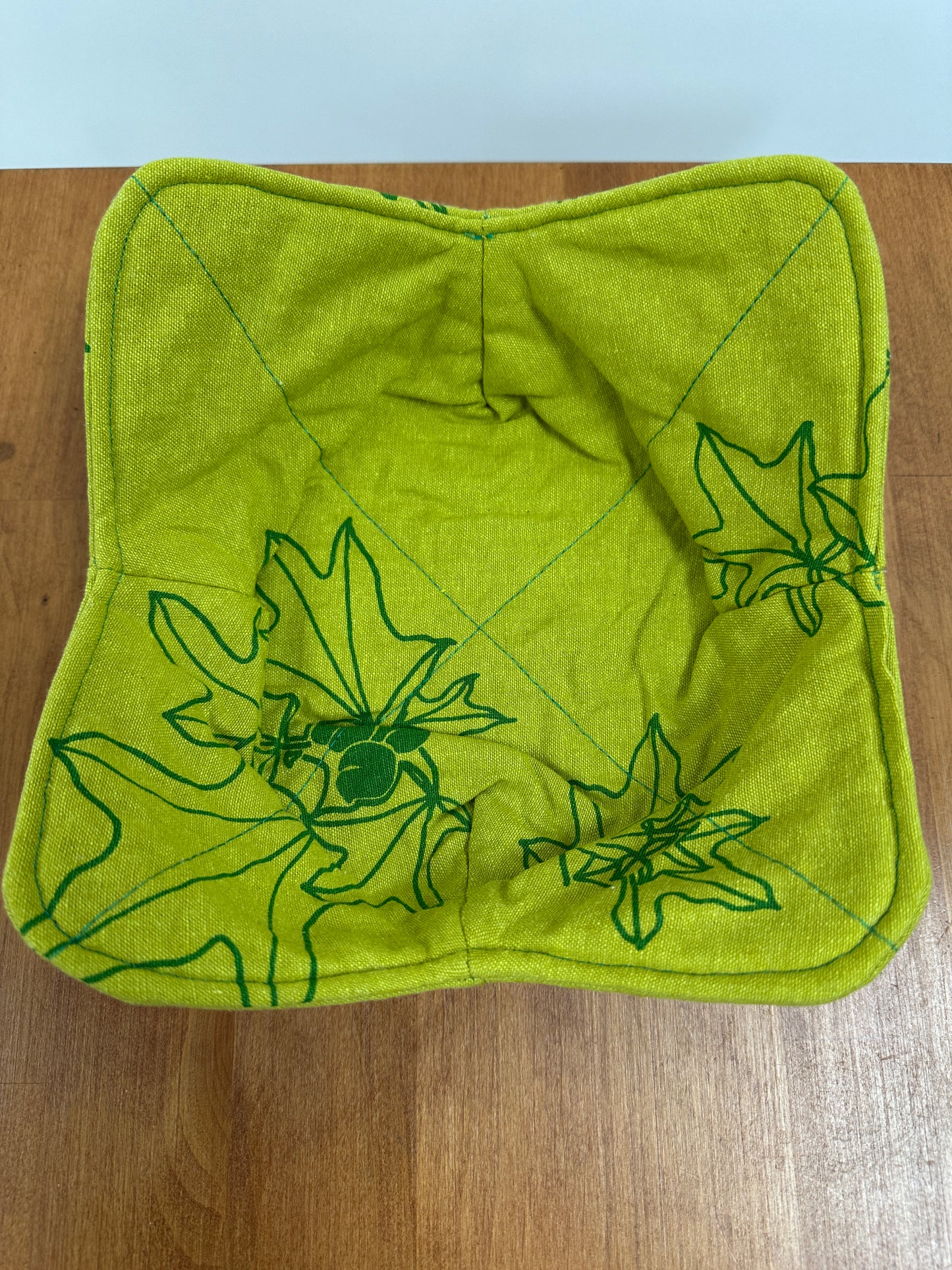 Bowl Coozie | Kukui | Green on Lime Green