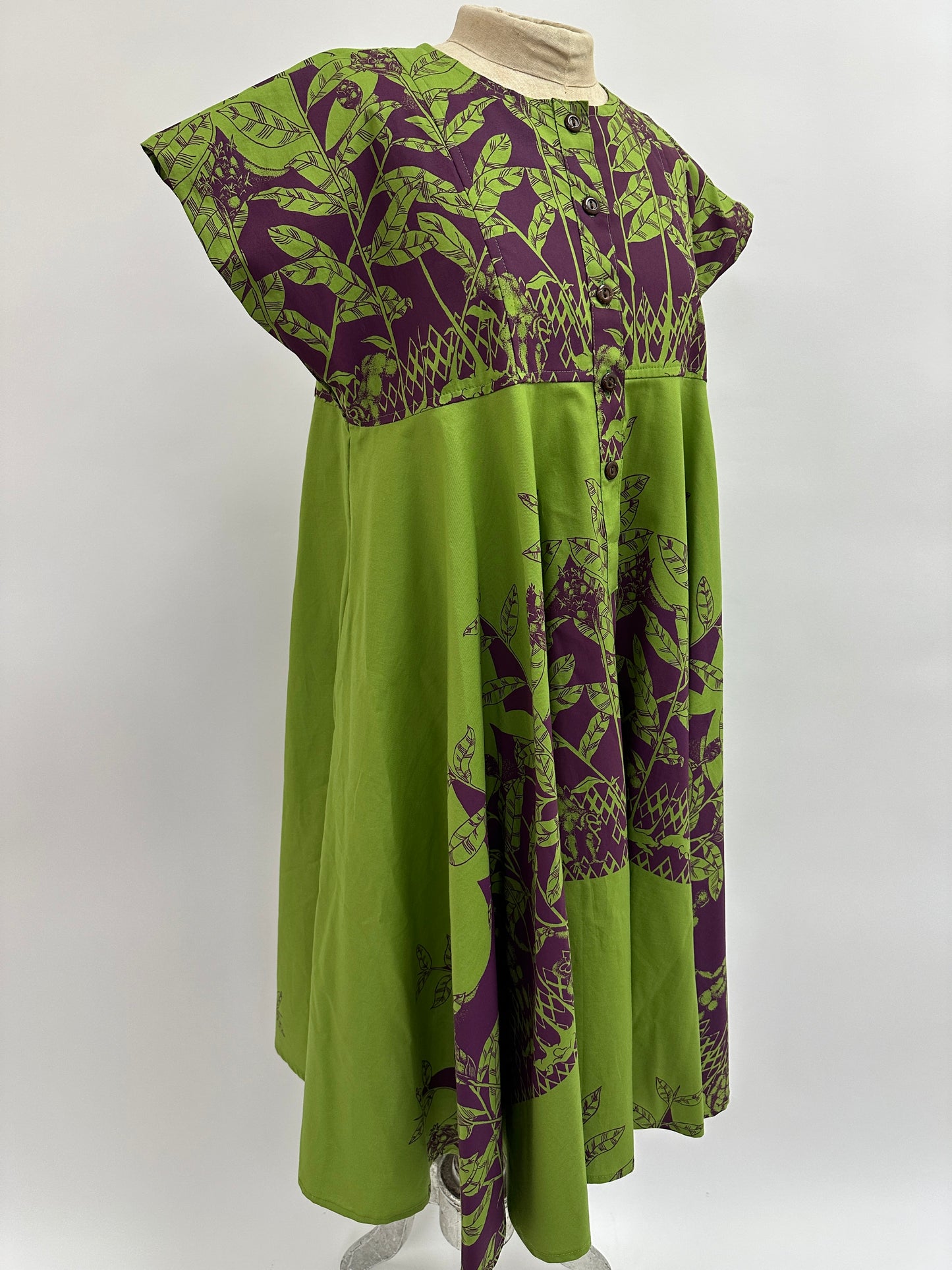 Nu Dress | Menehune Awapuhi | Eggplant on Moss