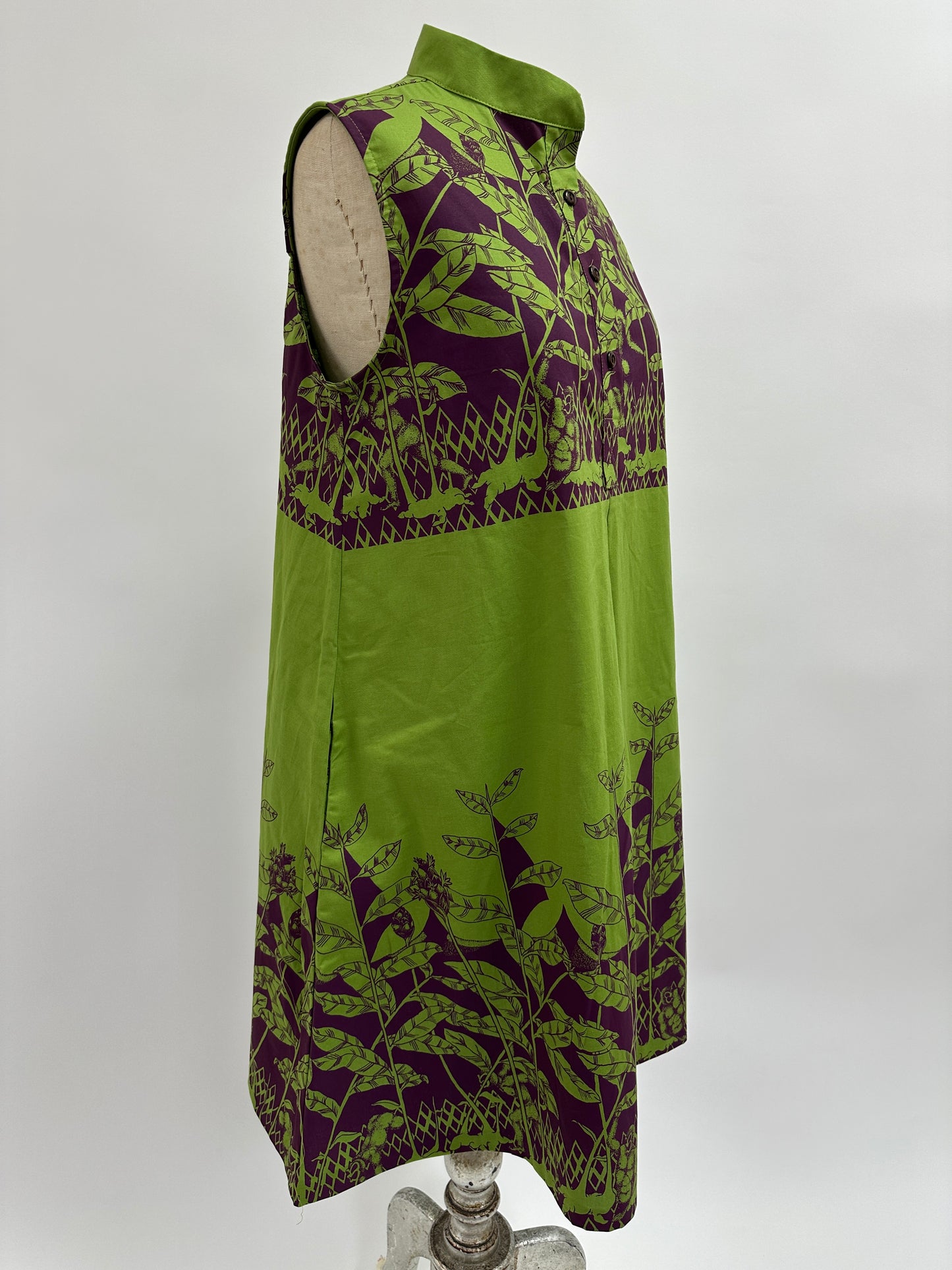 Ka'ilihiwa | Menehune in Awapuhi | Eggplant on Moss
