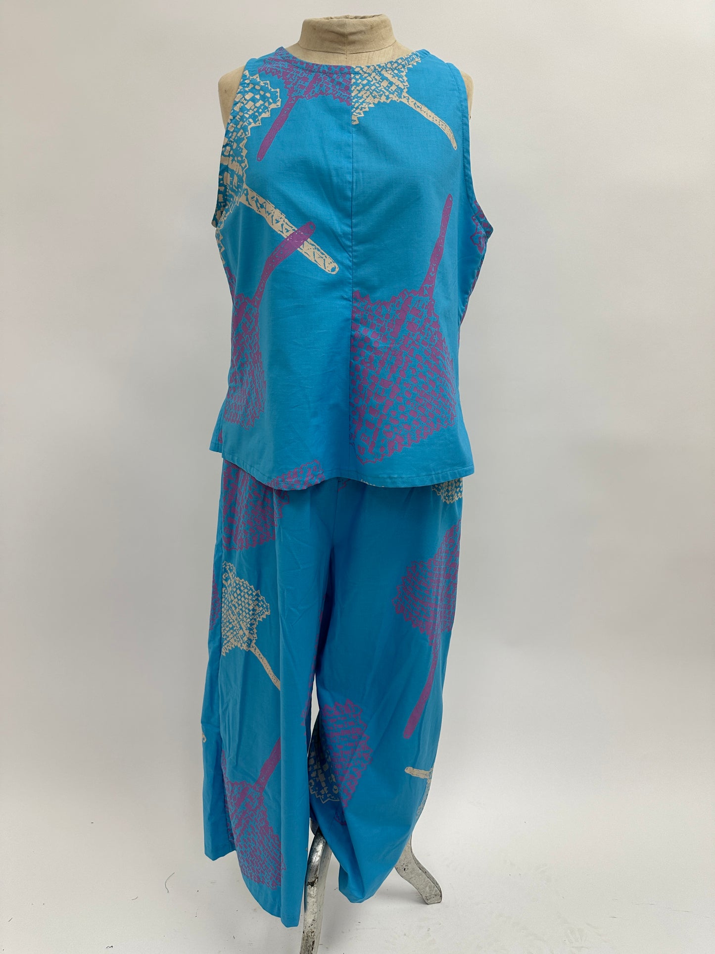 Culottes | Lauhala Fans | Parchment and Corsage on Turquoise