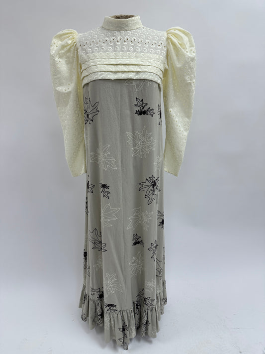 Ka’iulani | Kukui with Ivory Eyelet Trim