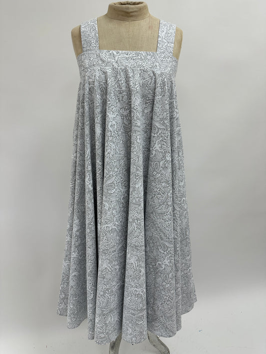 Swirl Dress | On an Island with You |  White on Grey