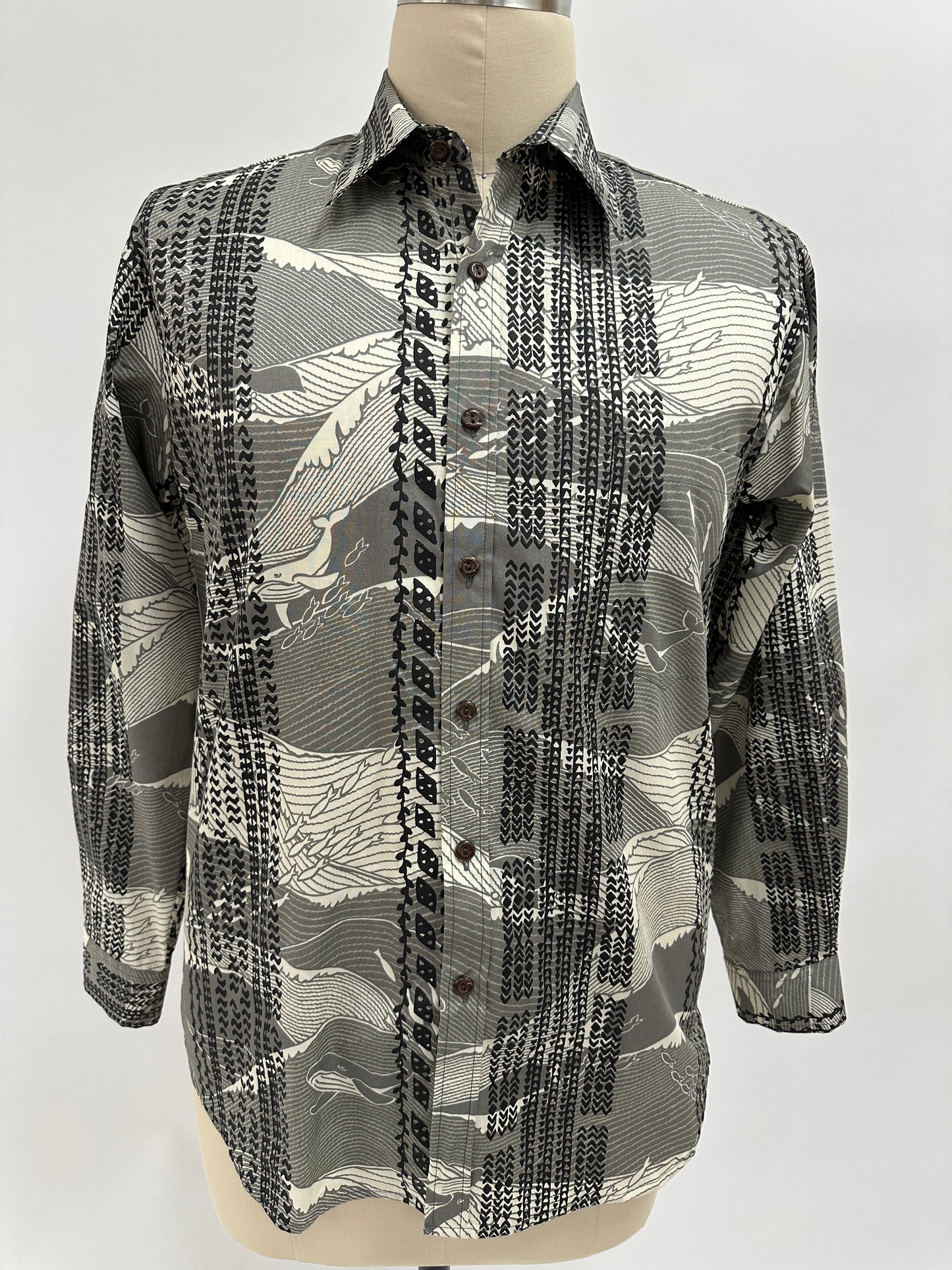 L/S Button Down Aloha Shirt | Ohe Kapala on Whale Print | Black on Grey