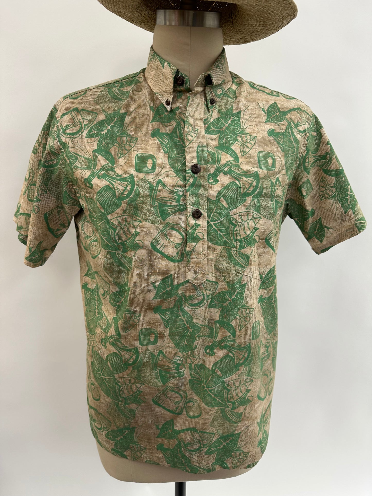 Pull Over Aloha Shirt | Poi Pounder | Green on Beige