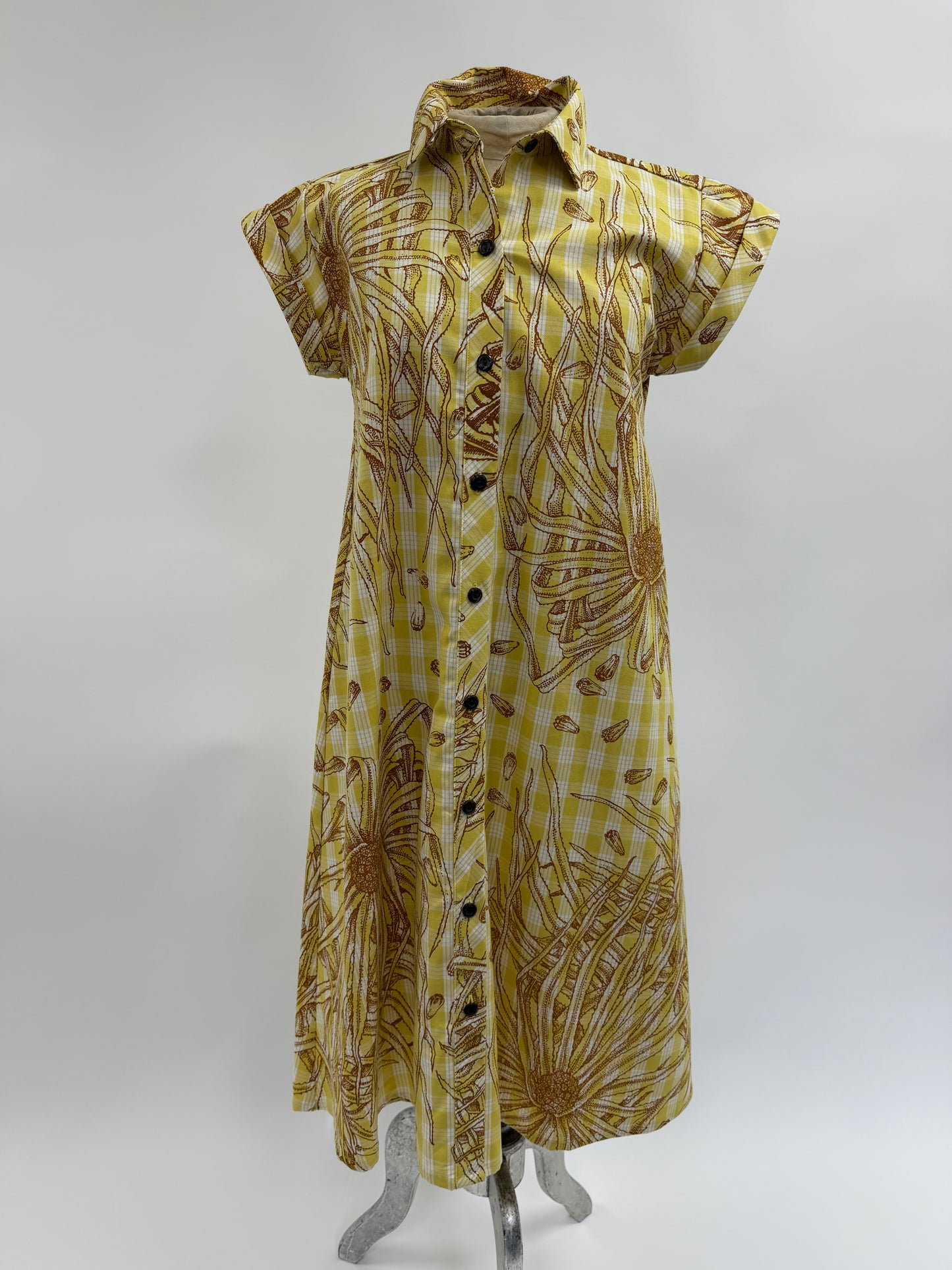 Brook | Hala | Brown on Yellow Palaka