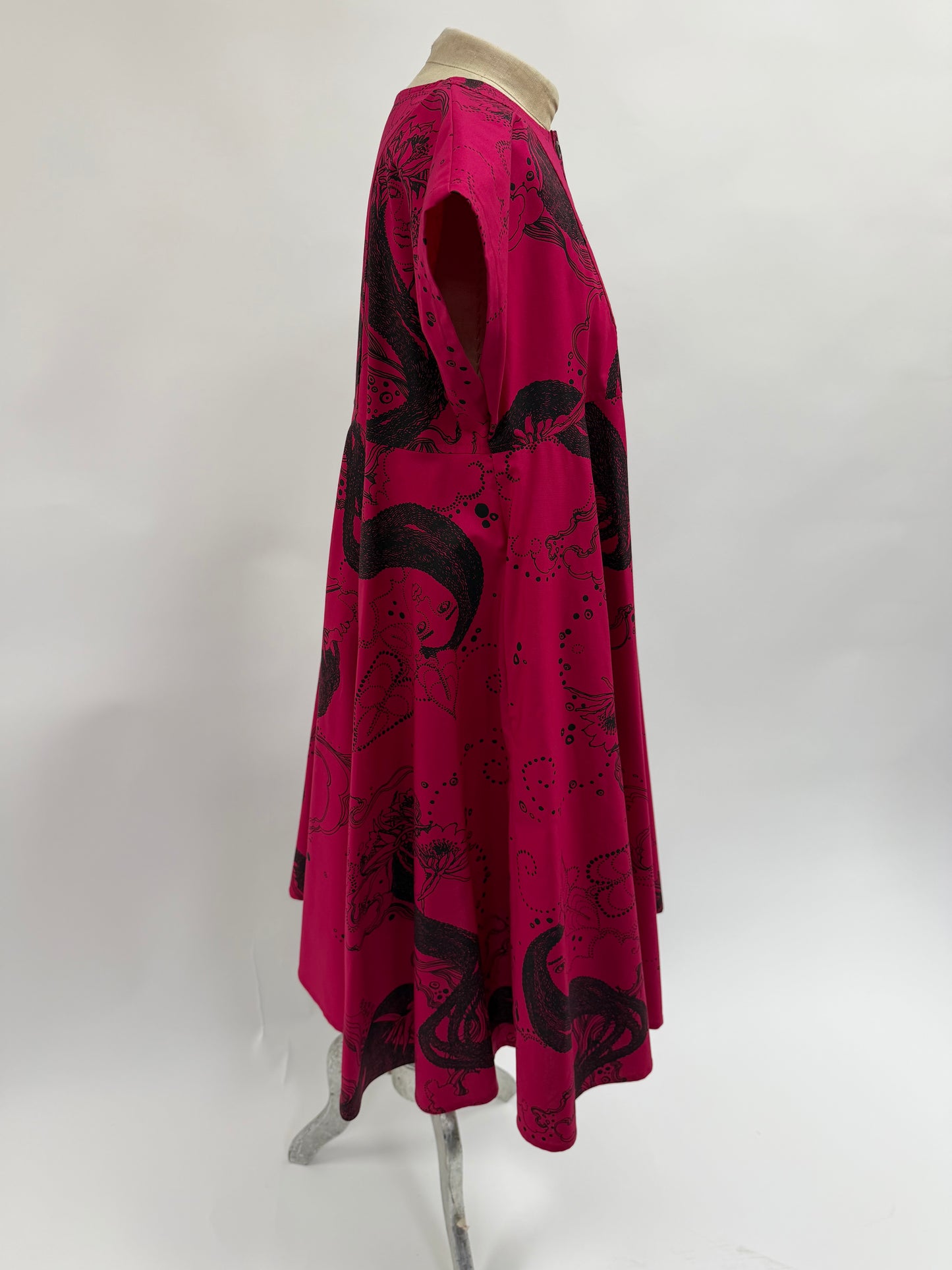 Nu Dress - Petite | Dream Ladies | Raspberry on Black