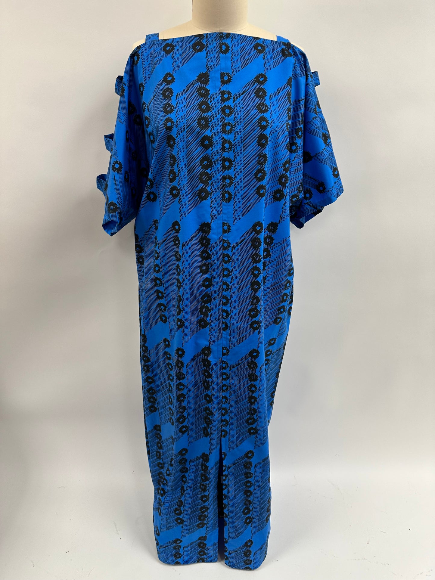 Lattice Dress | Wana Ohe Kapala | Black on Blue