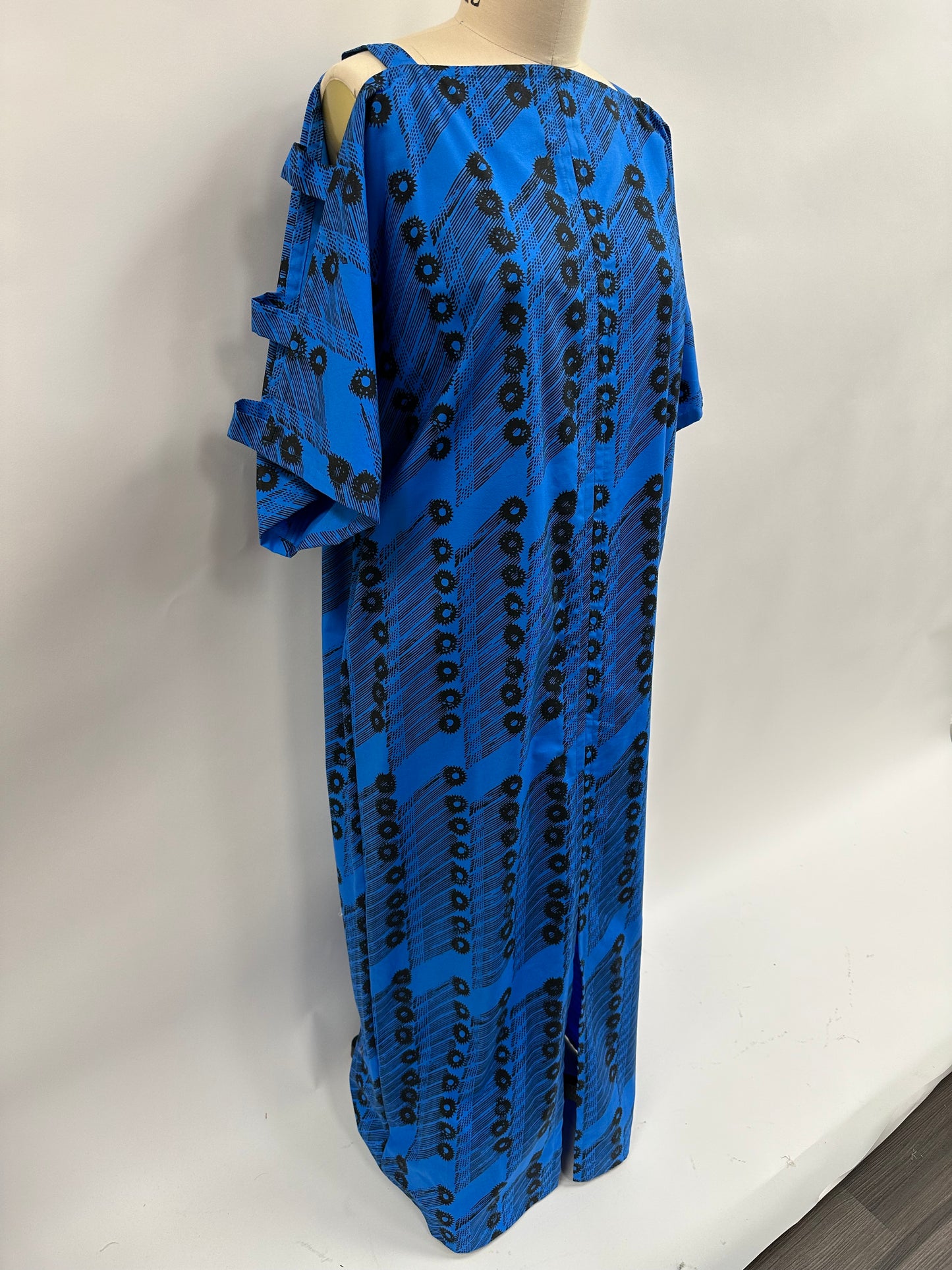 Lattice Dress | Wana Ohe Kapala | Black on Blue